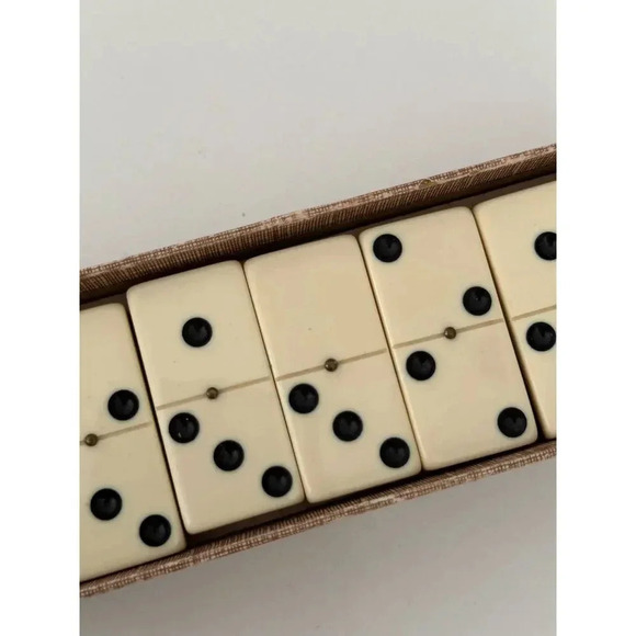 Vintage Playskool Halsam Double Six Dragon Dominoes - Picture 7 of 10